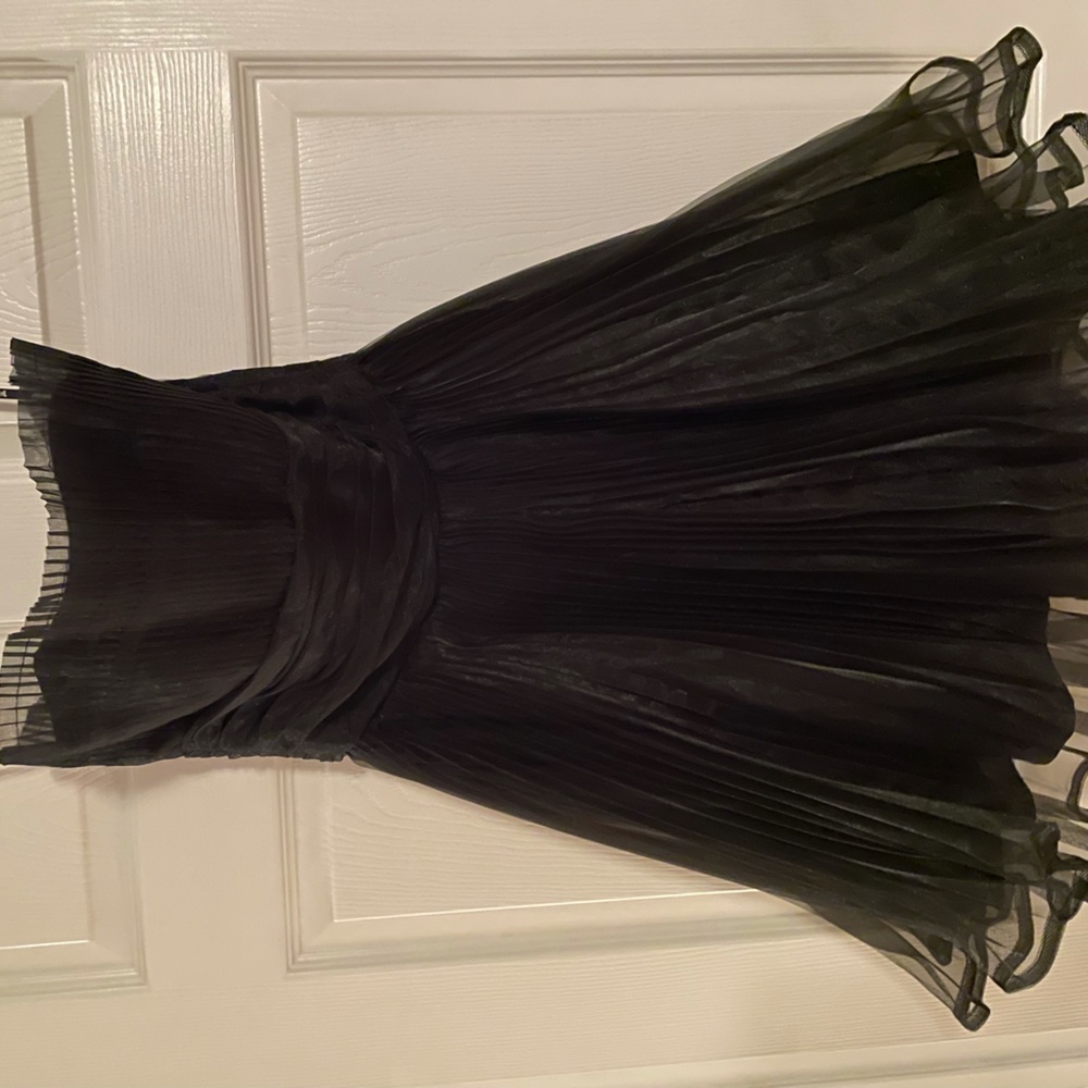 New Betsey Johnson Formal Black Dress sz. 6 NWT